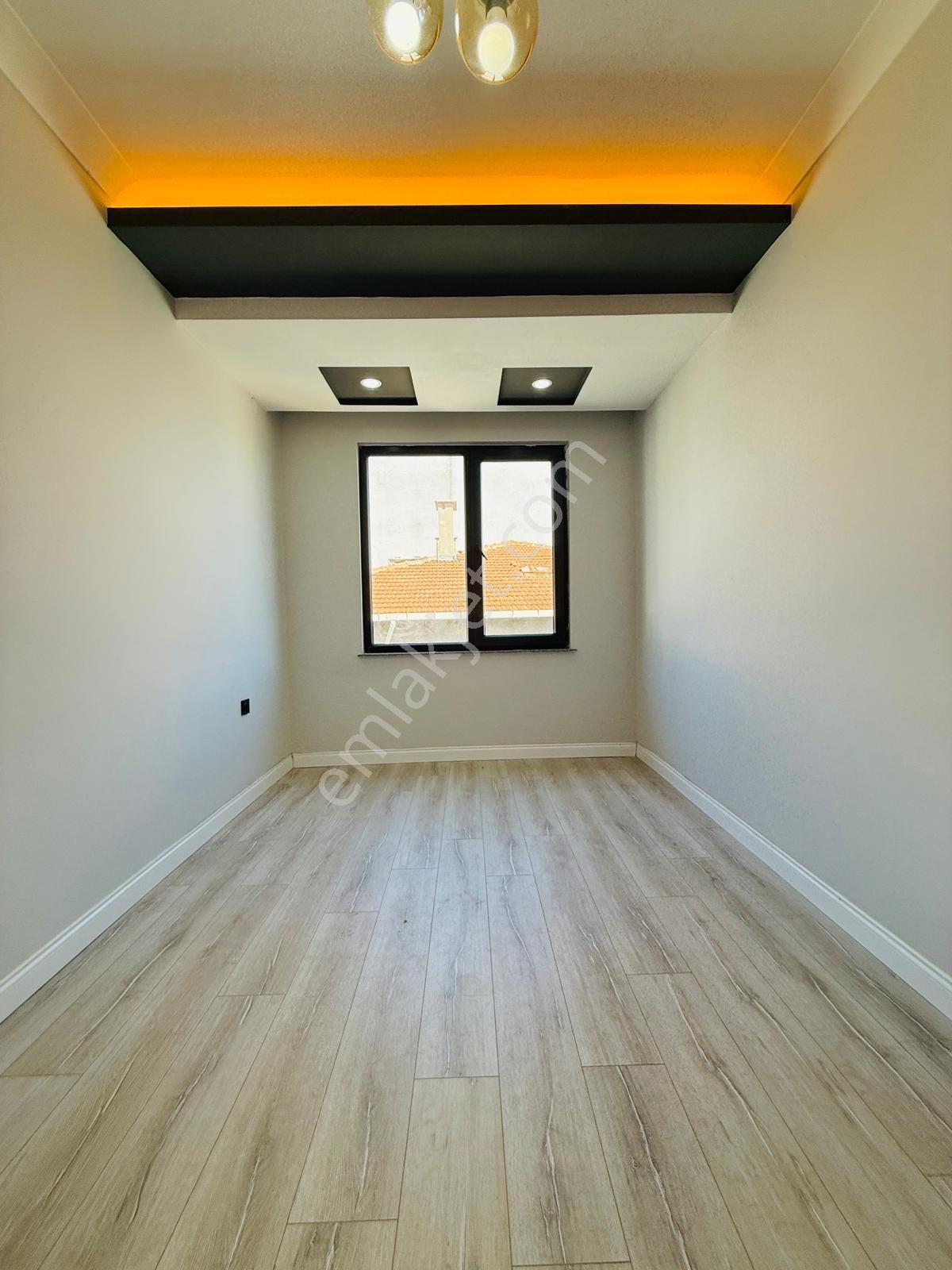 19 Mayıs Mahallesi Devlet Hastanesi Mevkinde Kiralık 2+1 Daire - Görsel 3