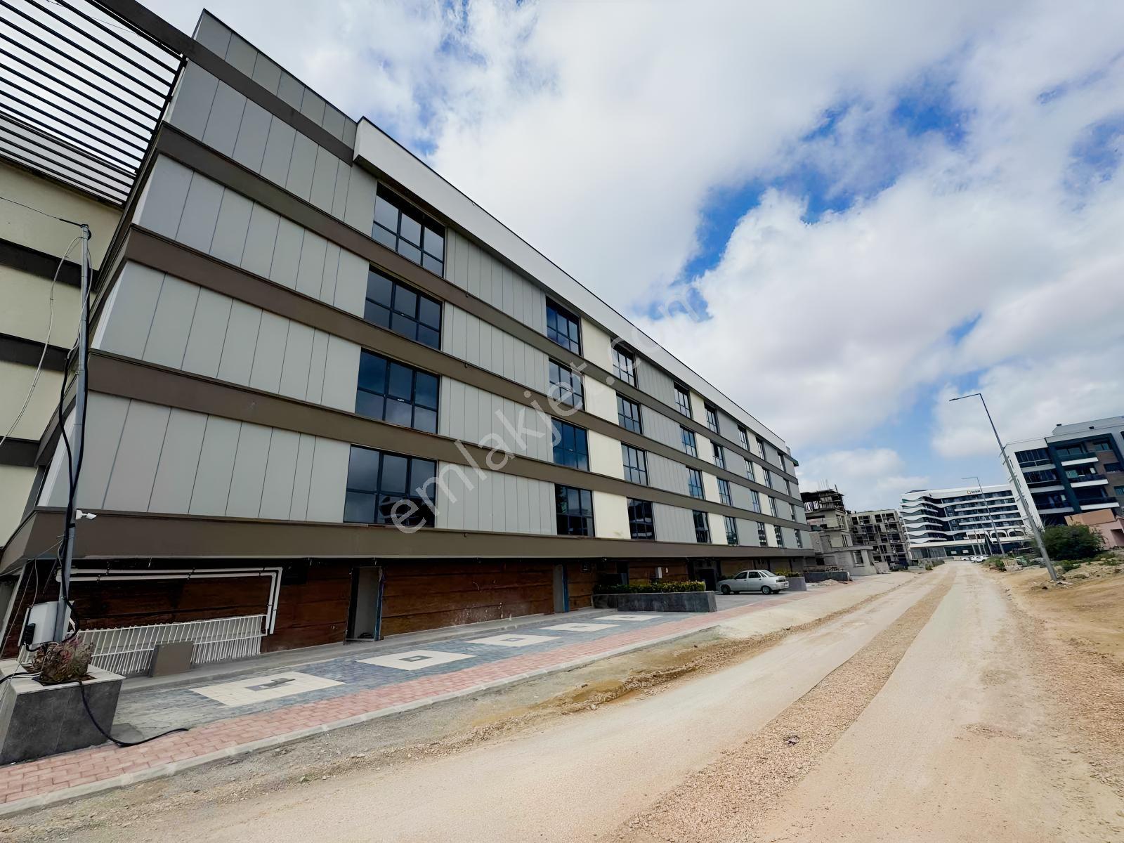 Altıntaş Aycan Prime Suits De Otel Konseptli 1+1 Daire - Görsel 19