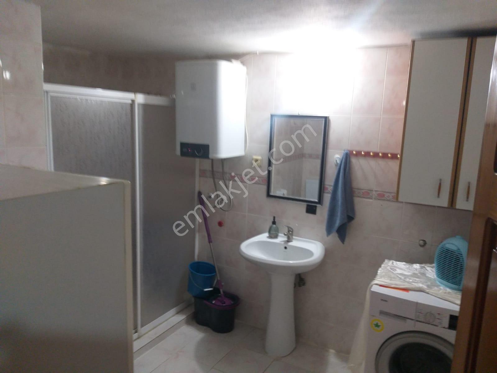 Karabağlar Yunus Emrede 2 Dükkan 1 Daire 138 M2 Komple Bina Satılık - Görsel 11