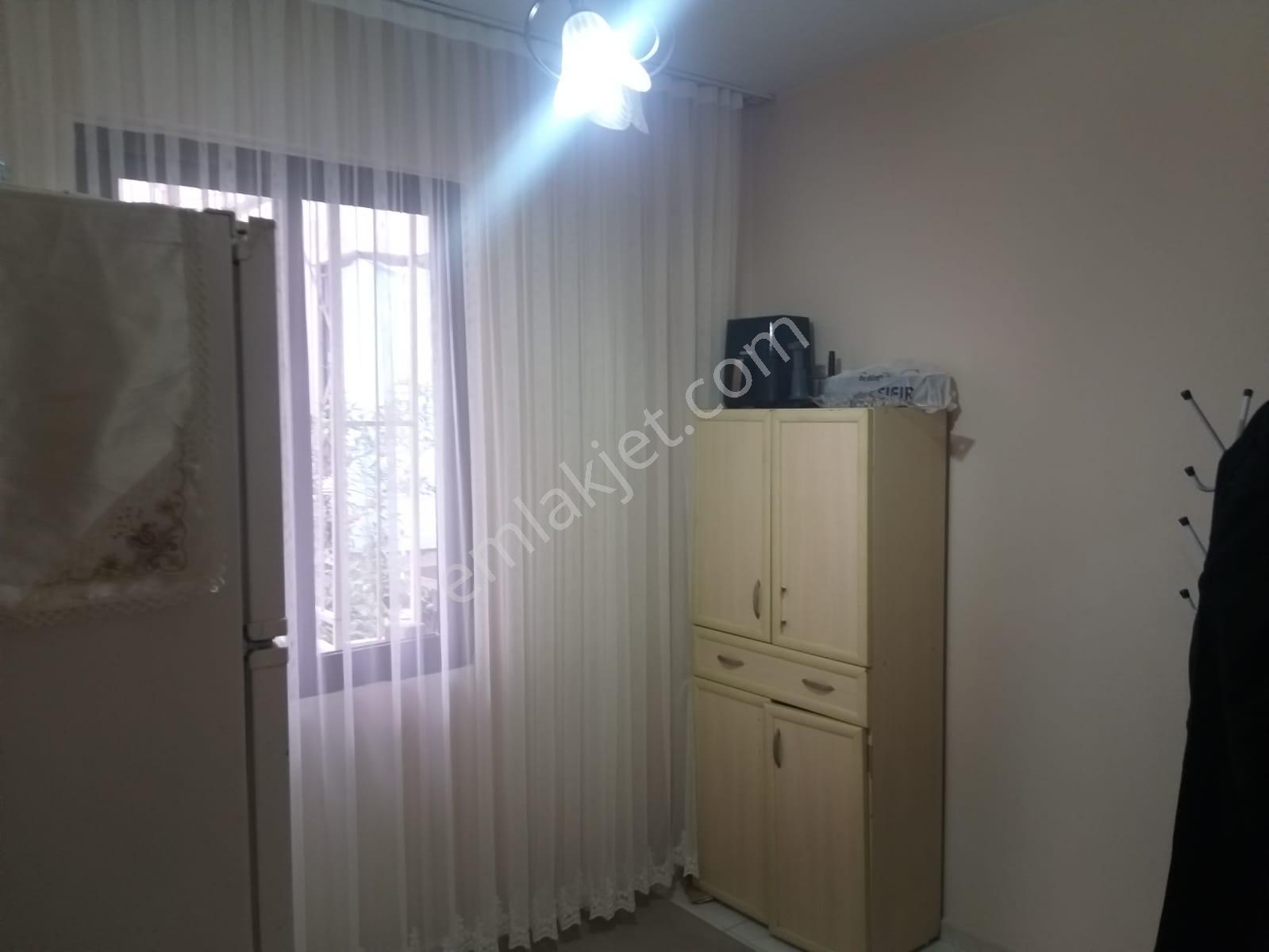 Karabağlar Yunus Emrede 2 Dükkan 1 Daire 138 M2 Komple Bina Satılık - Görsel 8
