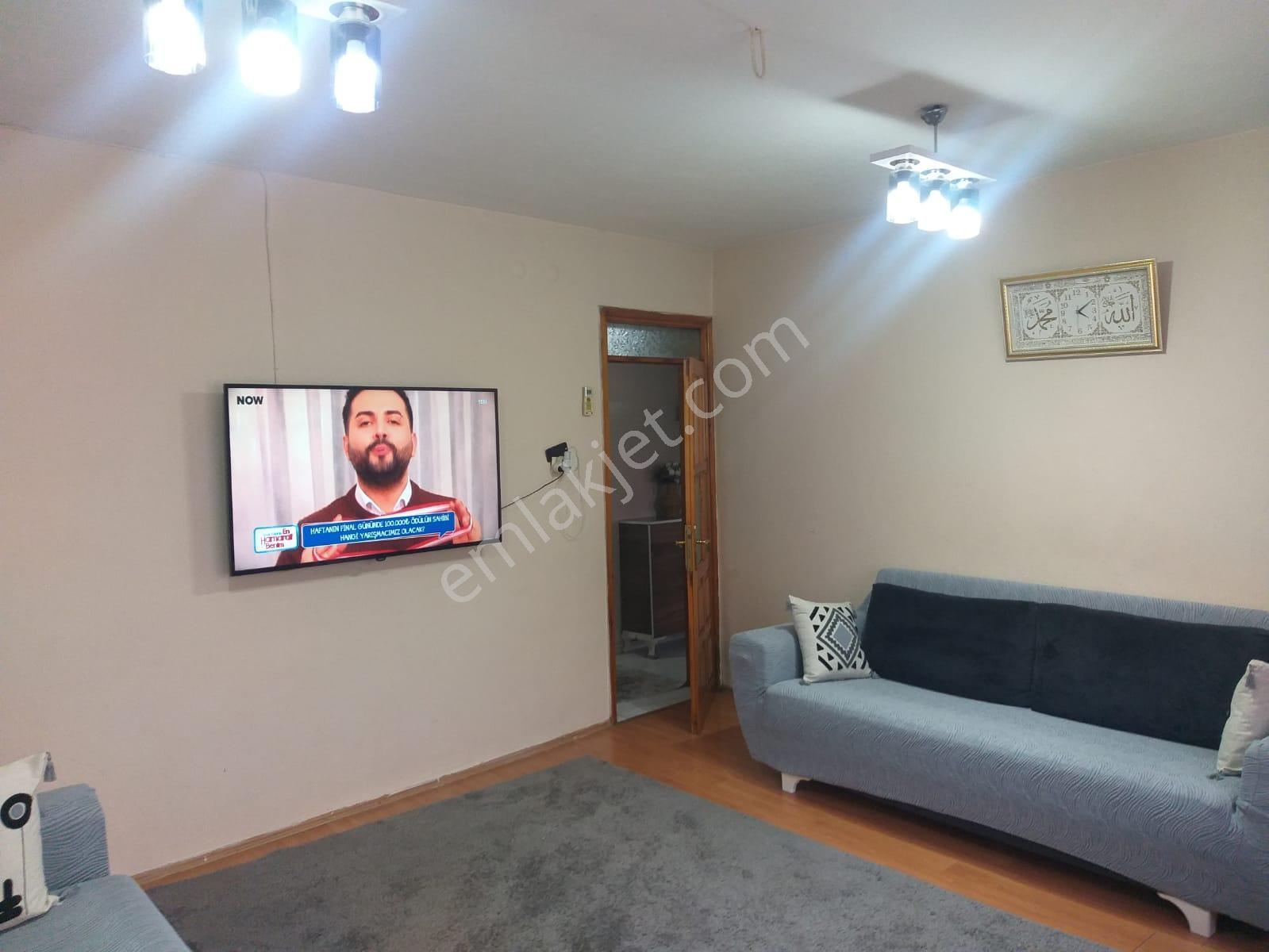 Karabağlar Yunus Emrede 2 Dükkan 1 Daire 138 M2 Komple Bina Satılık - Görsel 2