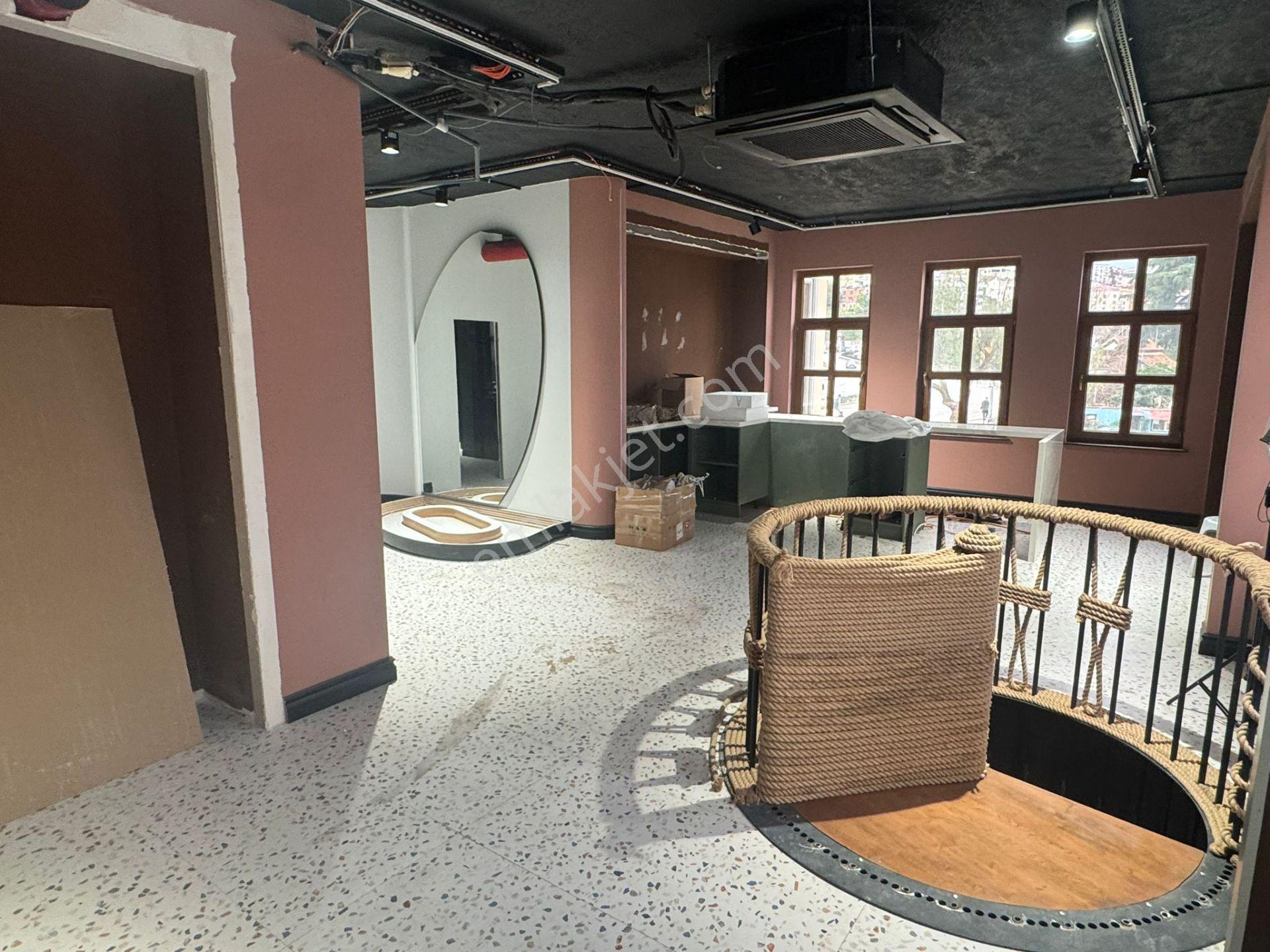 Trabzon'da Tanjant Bulvarı Üzerinde Kiralık Ofis - Görsel 10