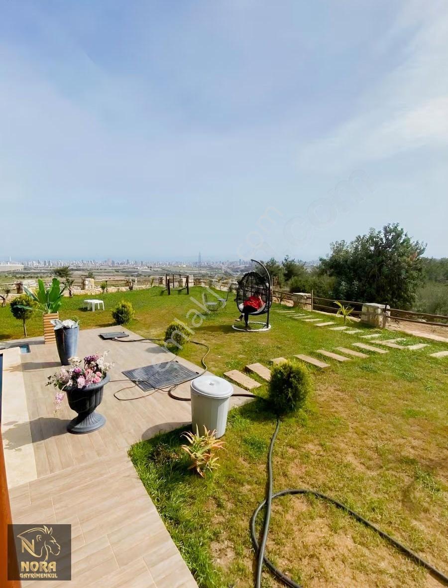 Nora'dan Emirler'de Kiralık Deniz Mazaralı Lüks Villa - Görsel 4