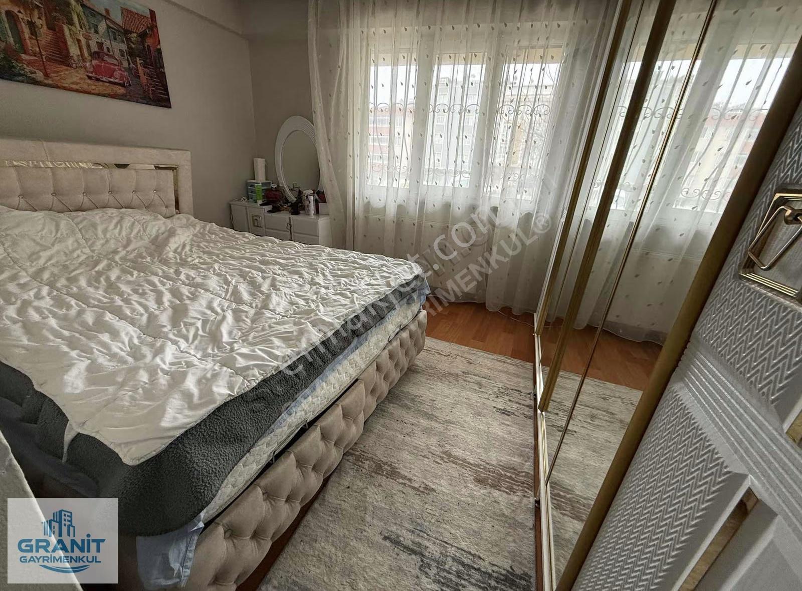 Granit Gayrimenkul'den 1+1 Yüksek Giriş Eşyalı Daire - Görsel 2