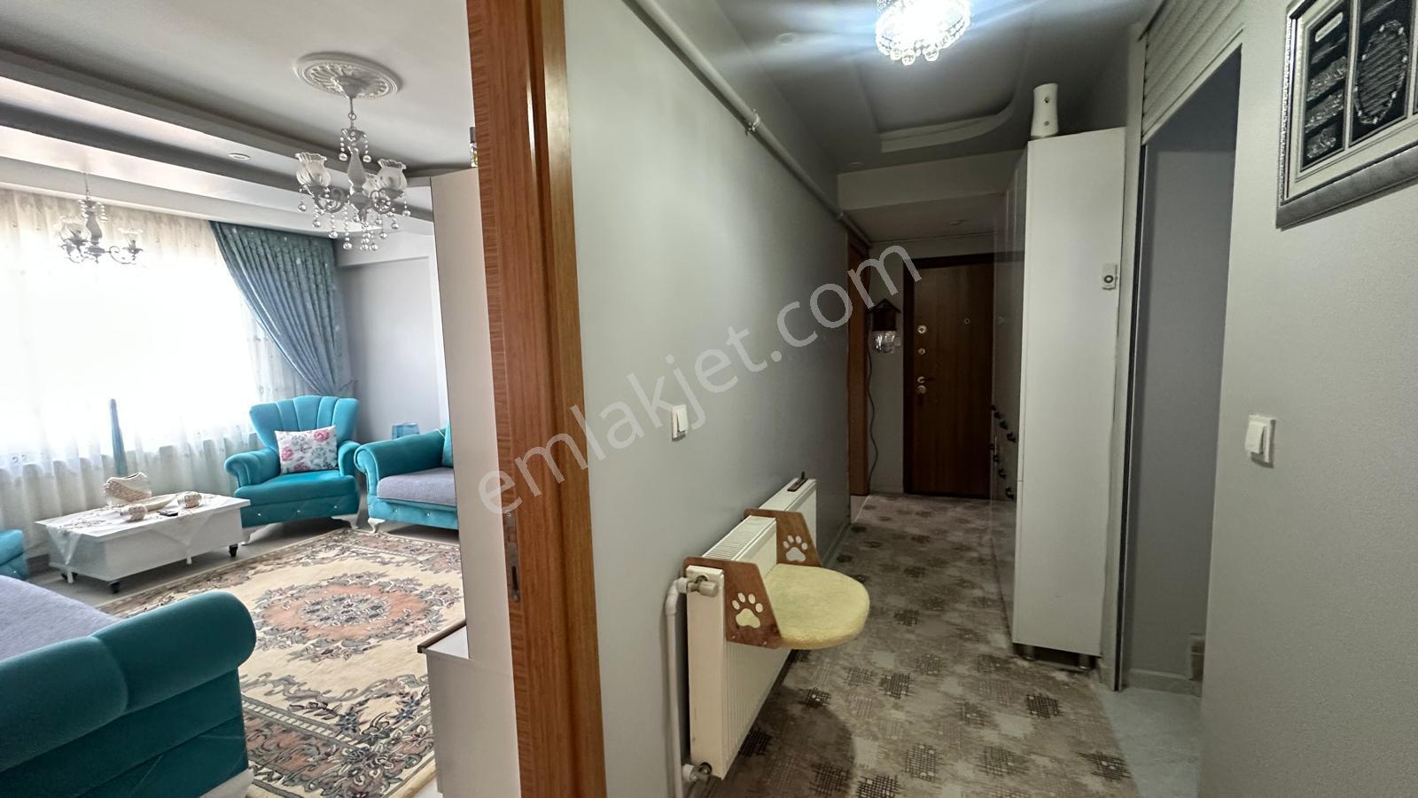 Turyaptan Merkezde Geniş Bakımlı 4+1 Dubleks Satılık Daire - Görsel 22