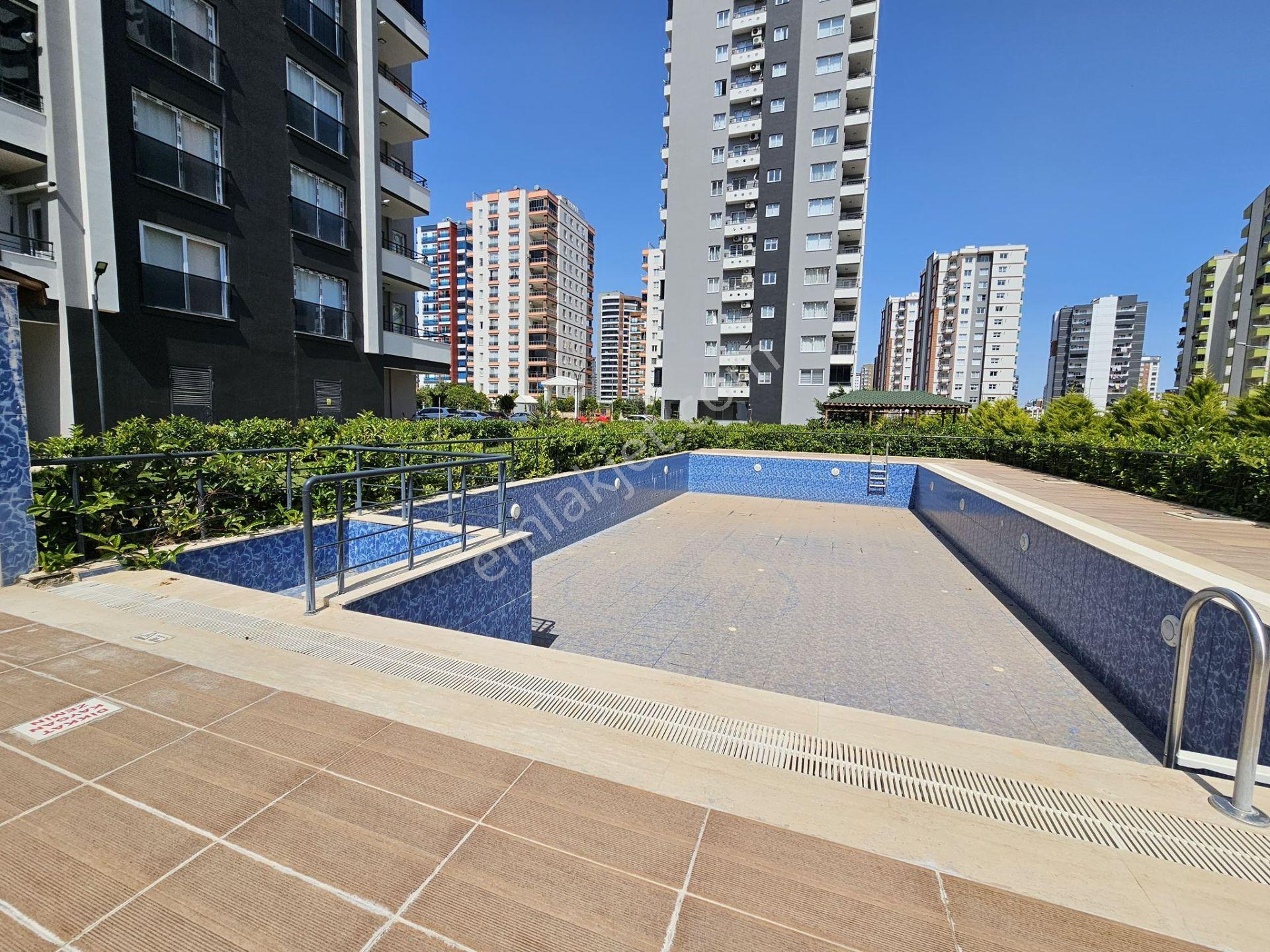 Mersin Mezitli Akdeniz Mah. Satılık 4+1 Daire - Görsel 21