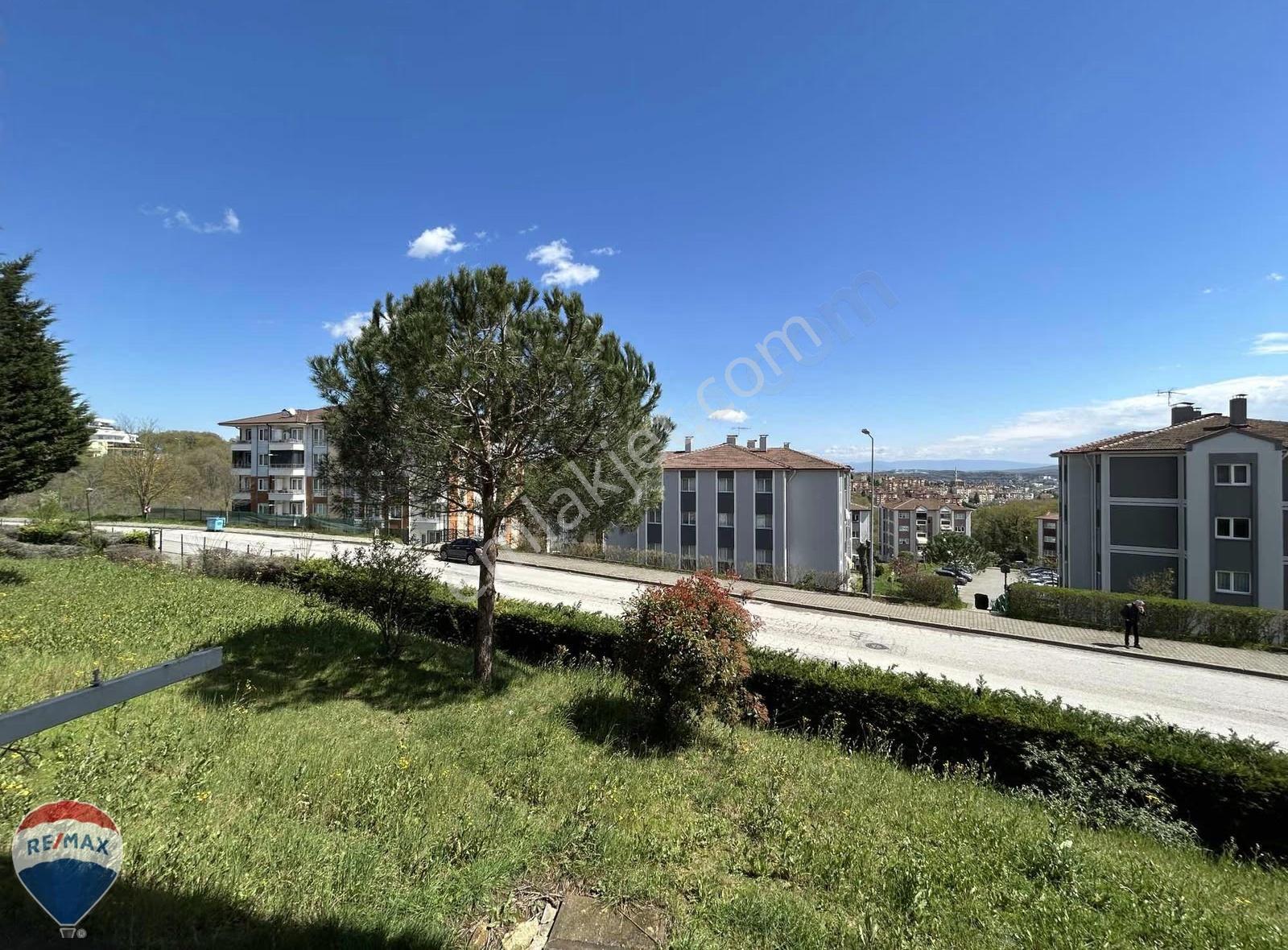 Remax Mavi'den Korucuk Merkez 1682 Ada'da 3+1 Daire - Görsel 9