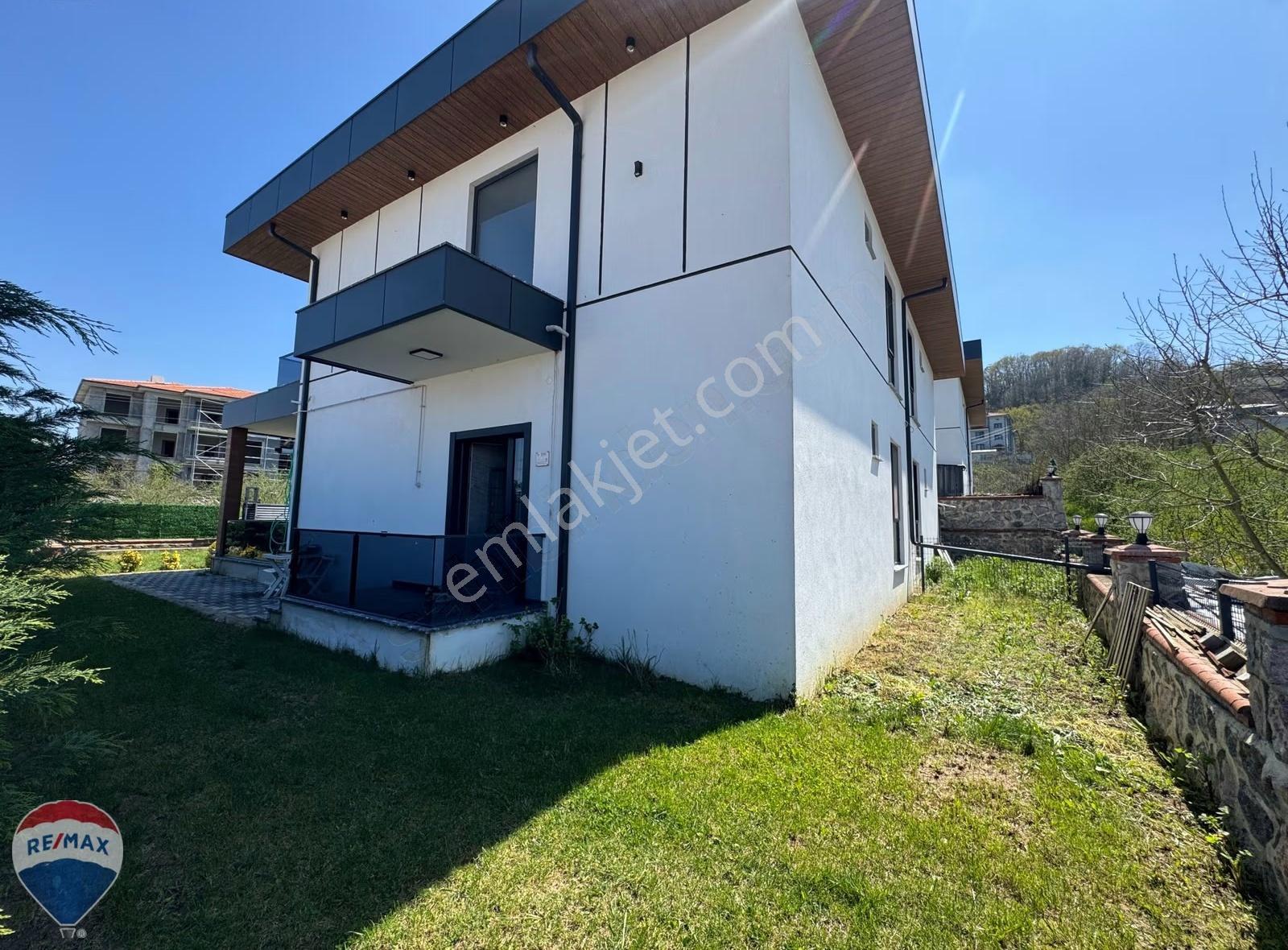 Kazımpaşada 4+1 Villa Köşe Parsel Panaromik Manzara - Görsel 22