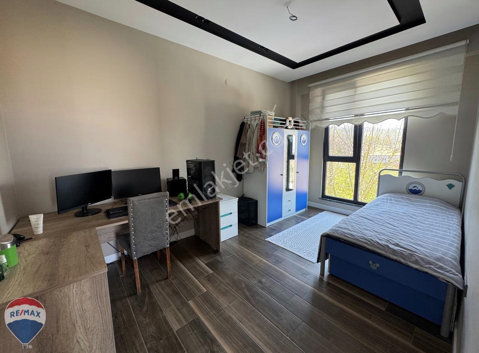 Kazımpaşada 4+1 Villa Köşe Parsel Panaromik Manzara - Görsel 24