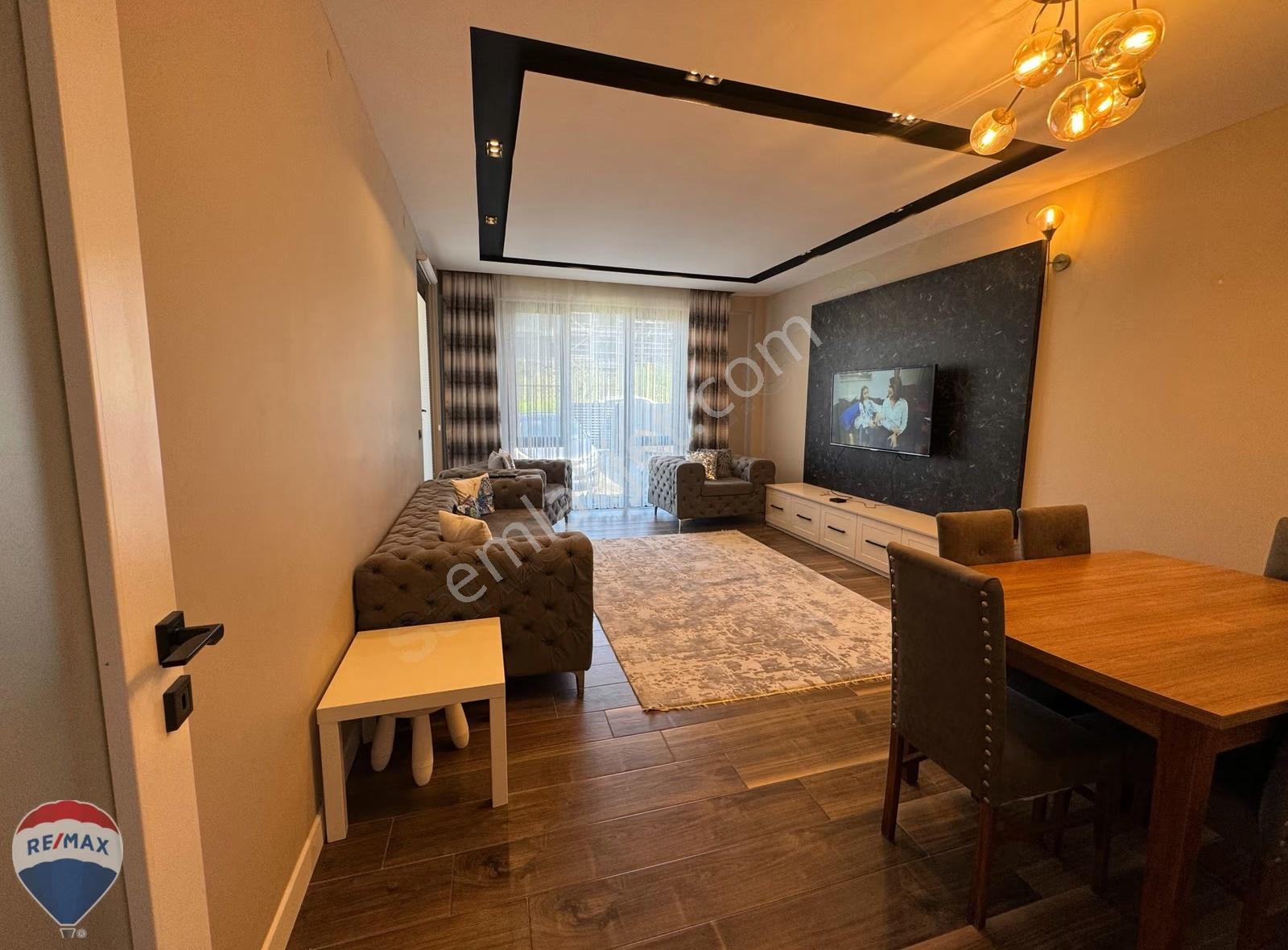 Kazımpaşada 4+1 Villa Köşe Parsel Panaromik Manzara - Görsel 17