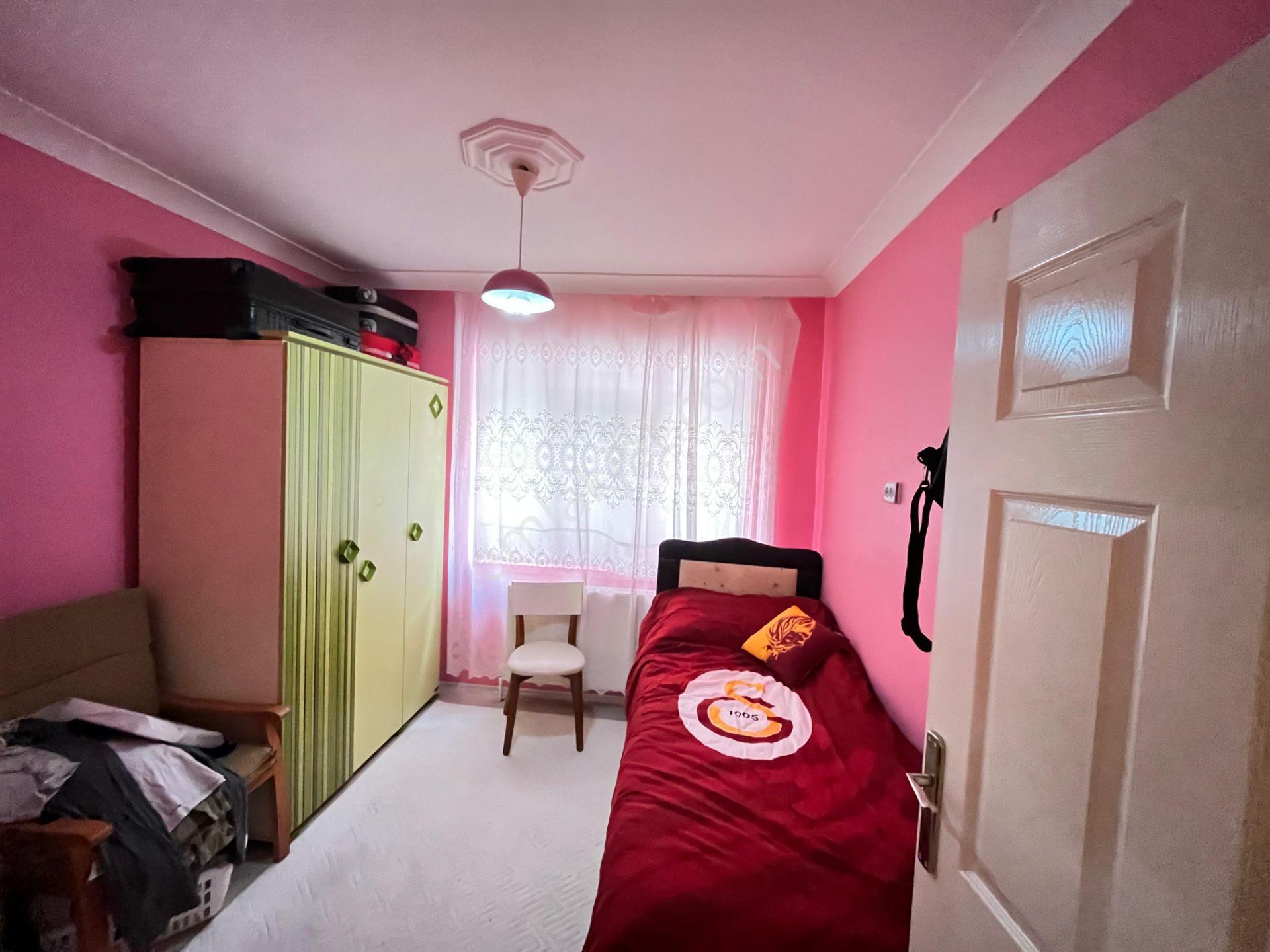 Abidinpaşa Askerlik Şube Yanı Eşyalı Satılık Memur Kiracılı ** - Görsel 31
