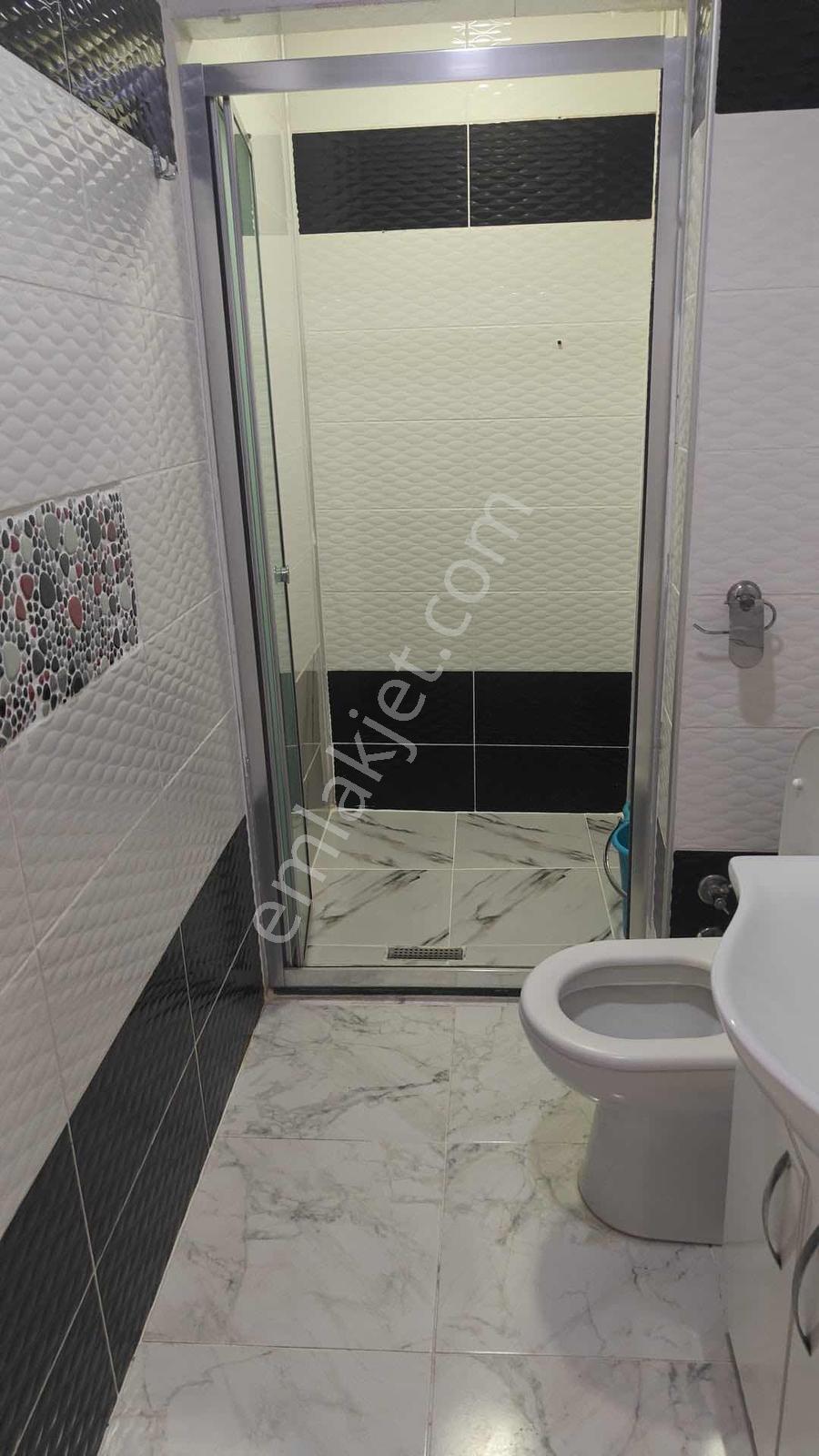 Merkezi Konumda Kiralık 3+1 Yeni Ara Kat Daire - Görsel 7
