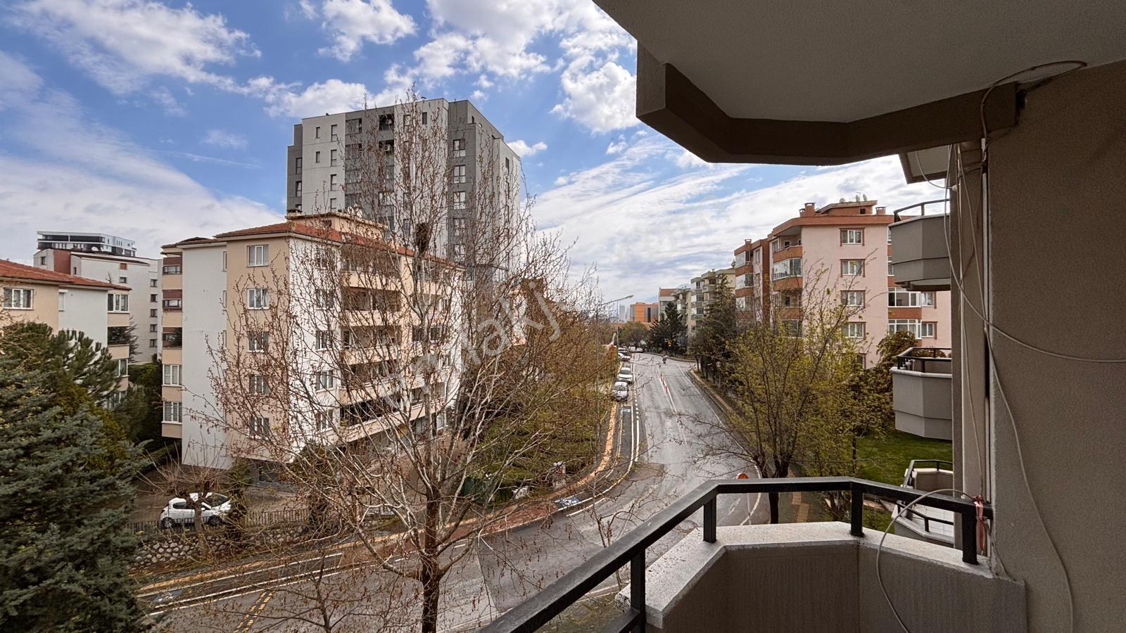 Barış Mahallesi Murat Sitesinde Metroya Yakın 3+1 Arakat Daire - Görsel 25