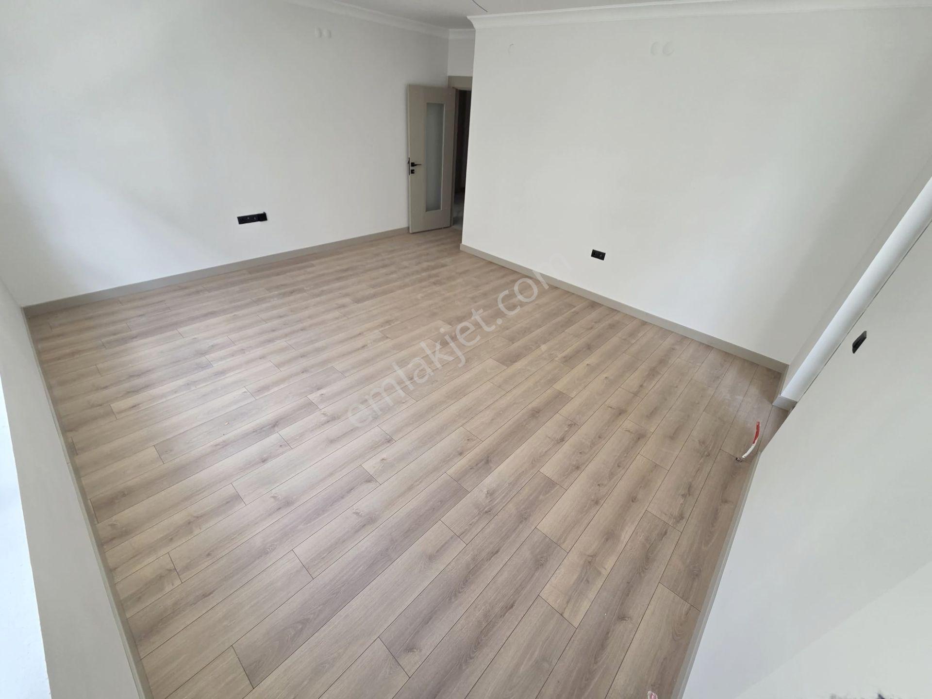 Kent'ten Cadde Dibi Ultra Lüks Yapılı Ebeveyn'li Ara Kat Daire *** - Görsel 27