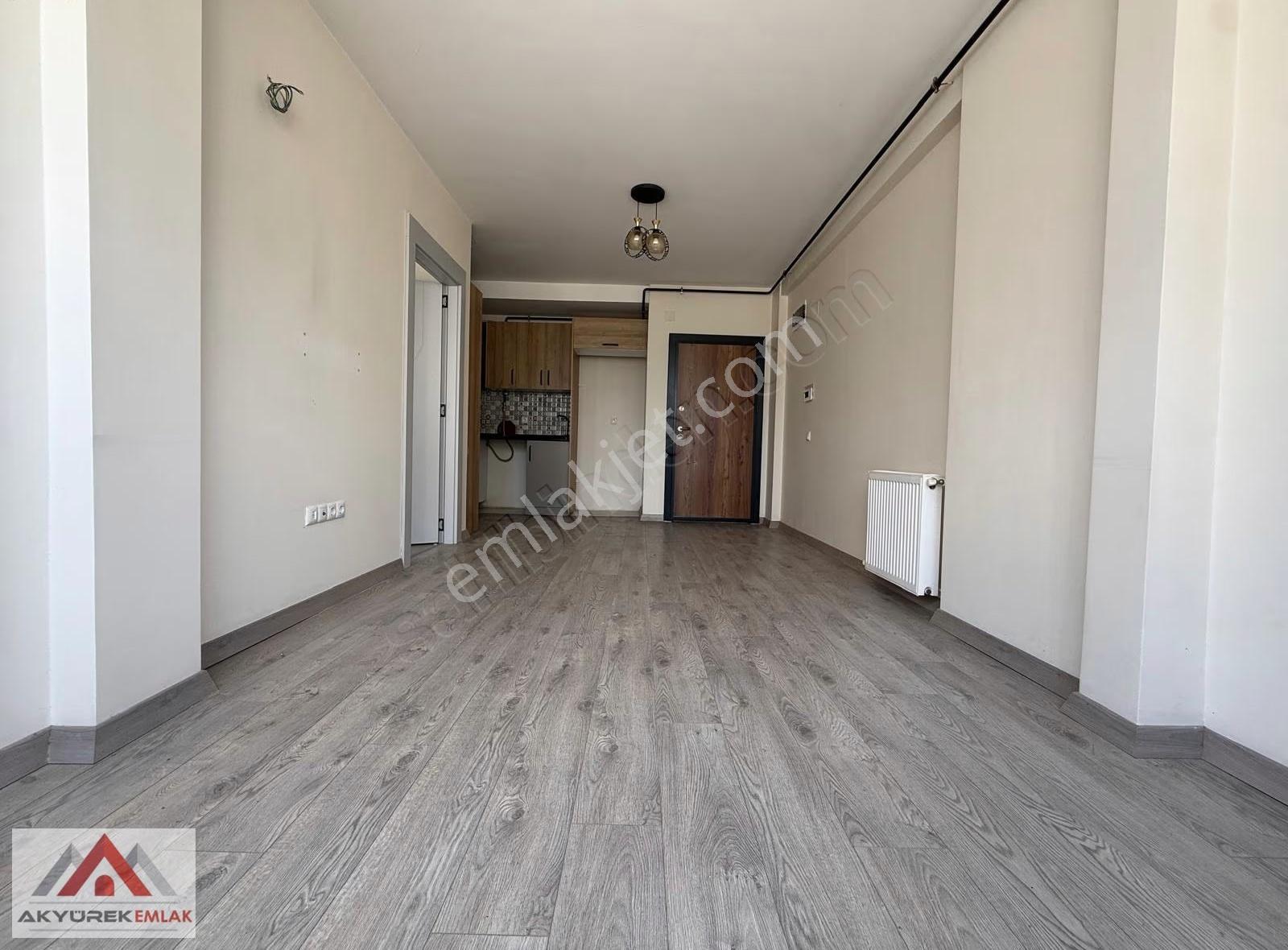 Akyürek'ten Kuyluk'ta Doğalgazlı Kiralık 1+1