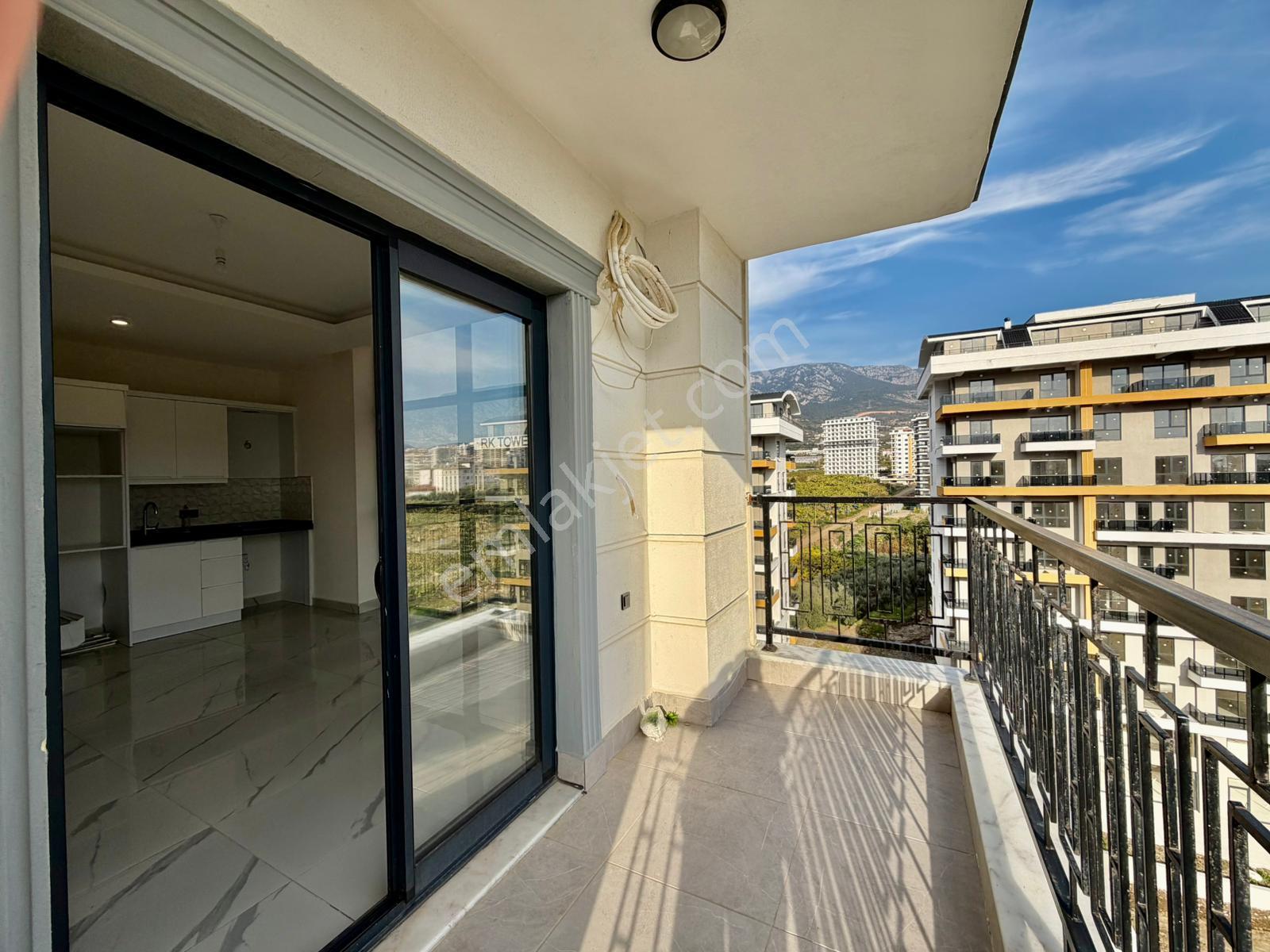 Alanya Mahmutlar'da 1+1 Full Aktiviteli Boş Kiralık Daire - Görsel 10
