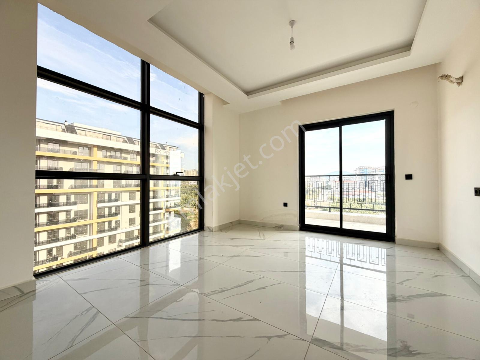Alanya Mahmutlar'da 1+1 Full Aktiviteli Boş Kiralık Daire - Görsel 3