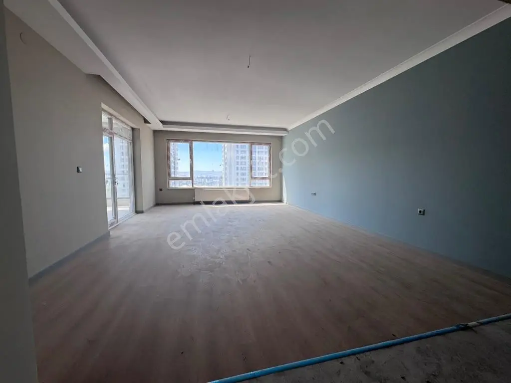 Göksuparkına 100m Manzaralı Geniş Balkon Sıfır Kiralık Lüx Daire - Görsel 3