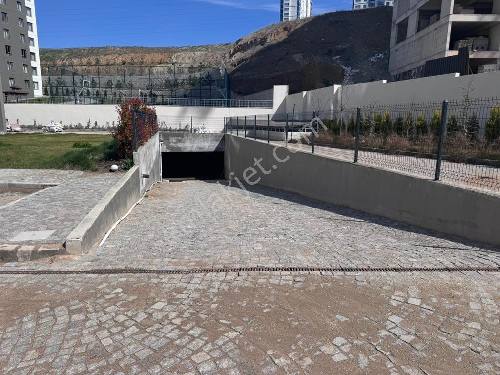 Göksuparkına 100m Manzaralı Geniş Balkon Sıfır Kiralık Lüx Daire - Görsel 31