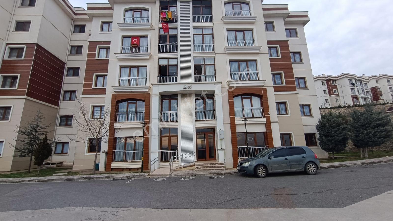 3en Gayrimenkul Gebze Dilovası Toki 1.etap 2+1 85m2 Net Satılık