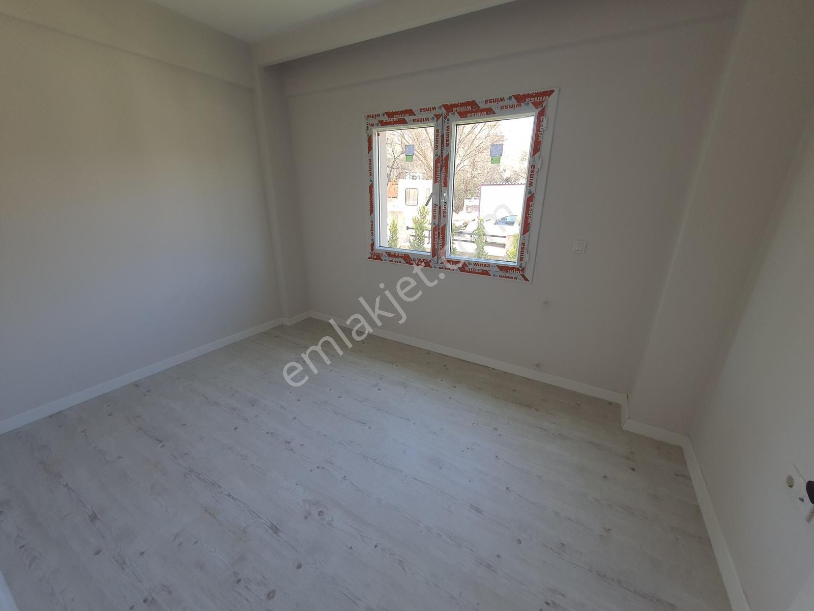 Yeni Foça Da Havuzlu Olive Park Sitede Sıfır Satılık 2+1 Daire - Görsel 17