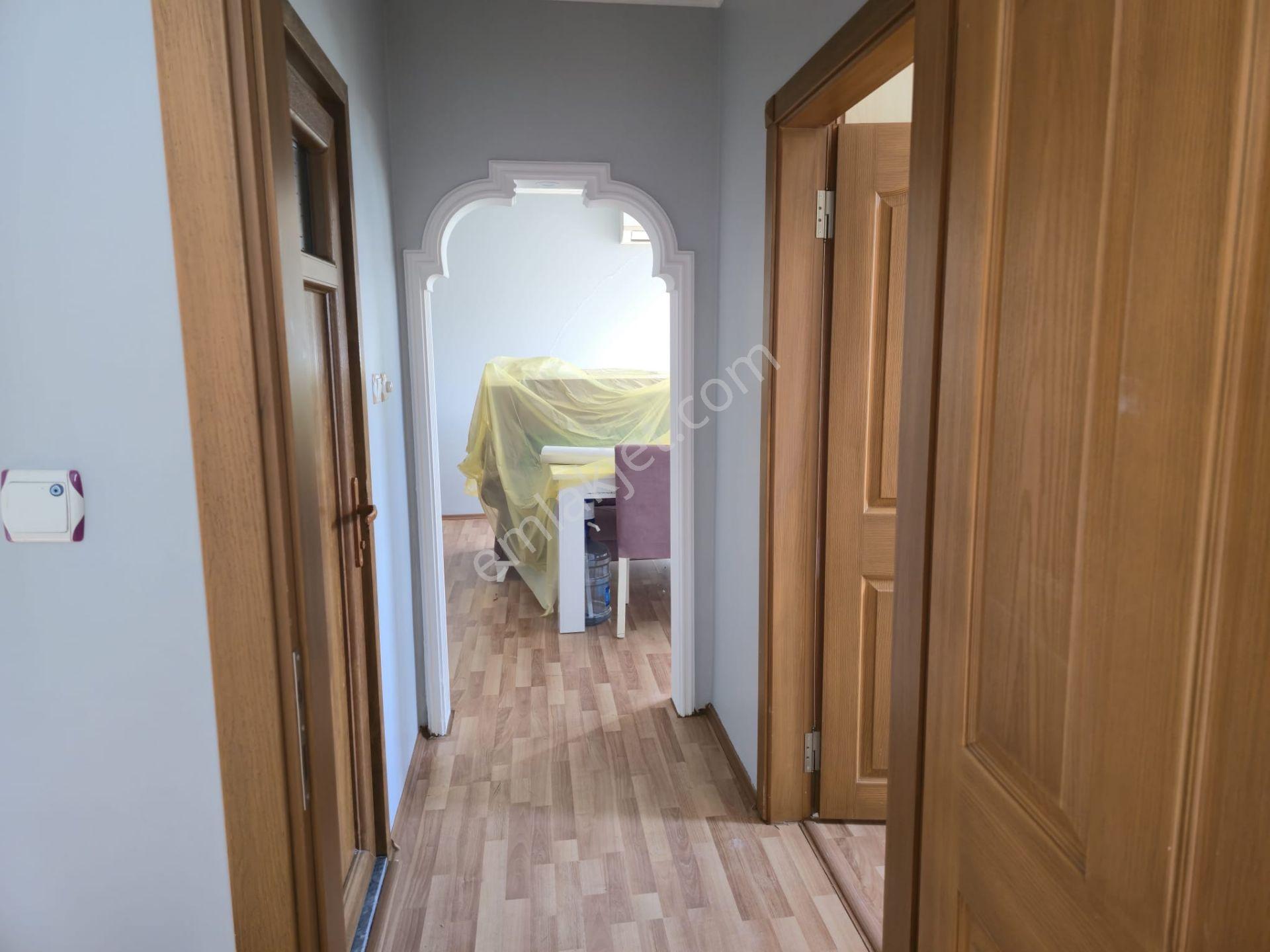 Havuzlar Mah.2+1 Ara Kat Kullanıma Hazır Temiz Kiralık Daire - Görsel 11