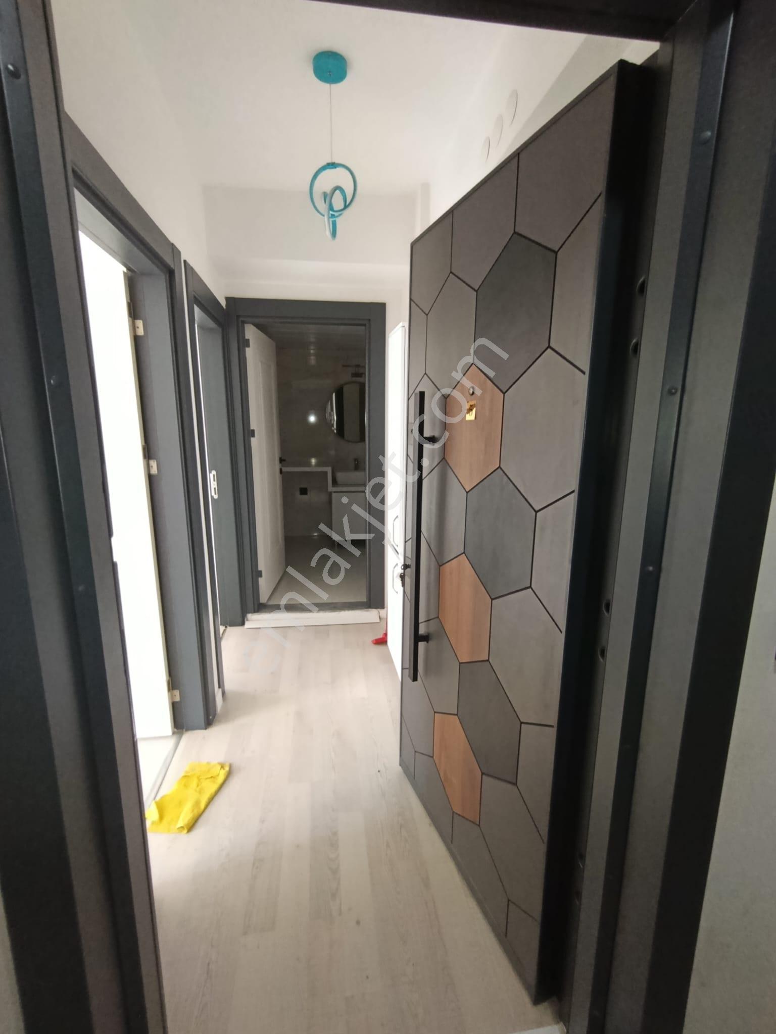 Muradiye Mah. Kiralık 1+1 Daire - Görsel 4