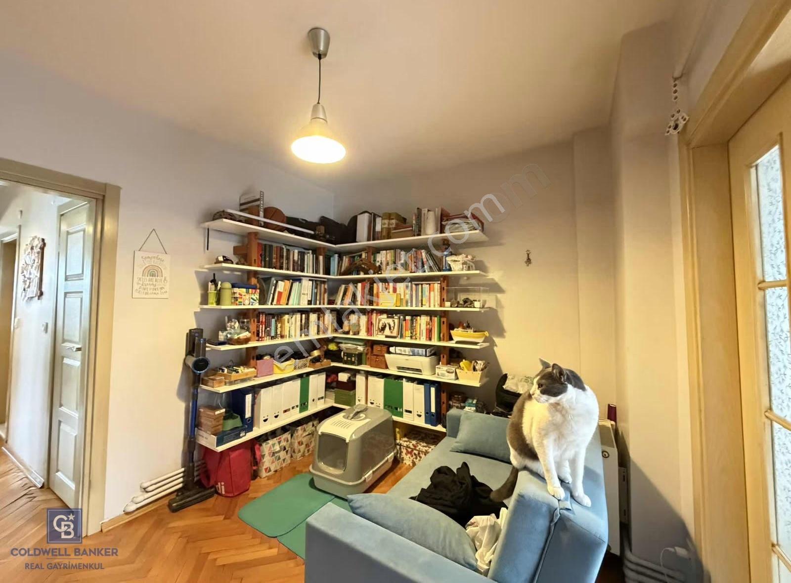 Kuzguncuk İcadiye Mahallesi Boğaz Manzaralı 85 M2 Daire - Görsel 7