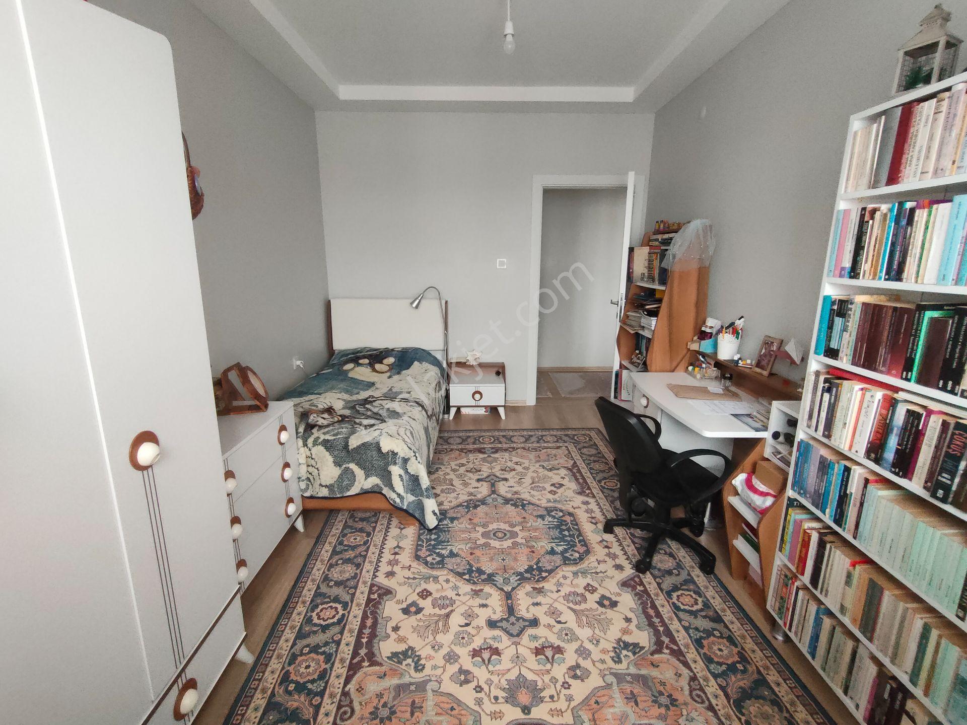 Tuzcuay Sitesi'nde Satılık 3+1 Daire Ömer Nasuhi Bilmen Mah. - Görsel 11