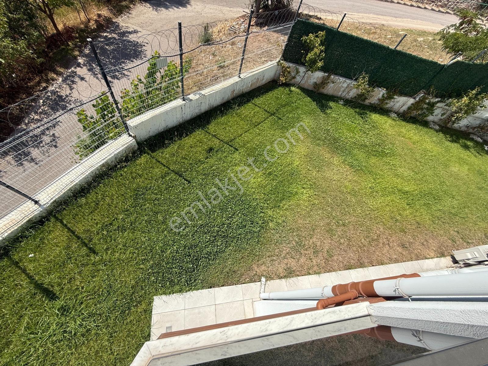 Satılık Sitede Özel Bahçeli Deniz Manzaralı Beyaz Eşya Klima 3+1 - Görsel 10