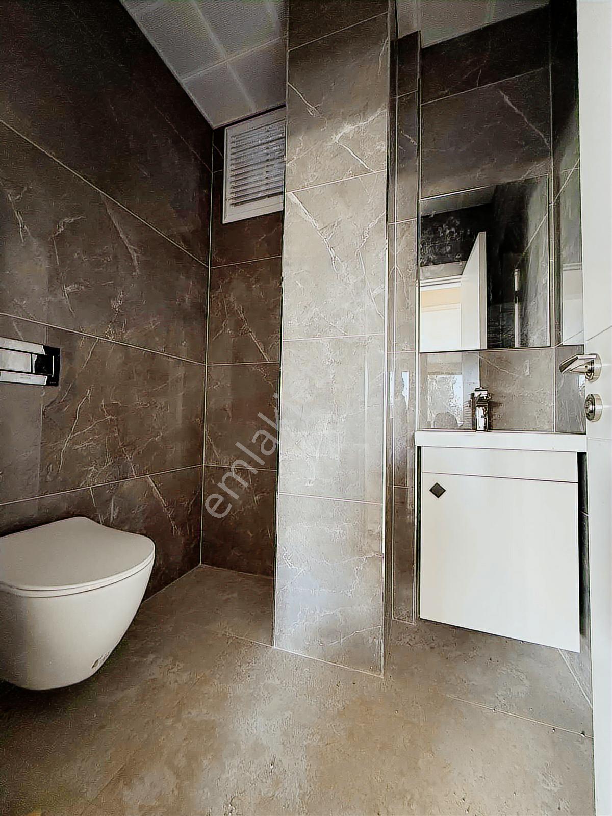 Adnan Menderes Rezidans Bölgesinde 760m2 Bahçeli Kiralık Dükkan - Görsel 8
