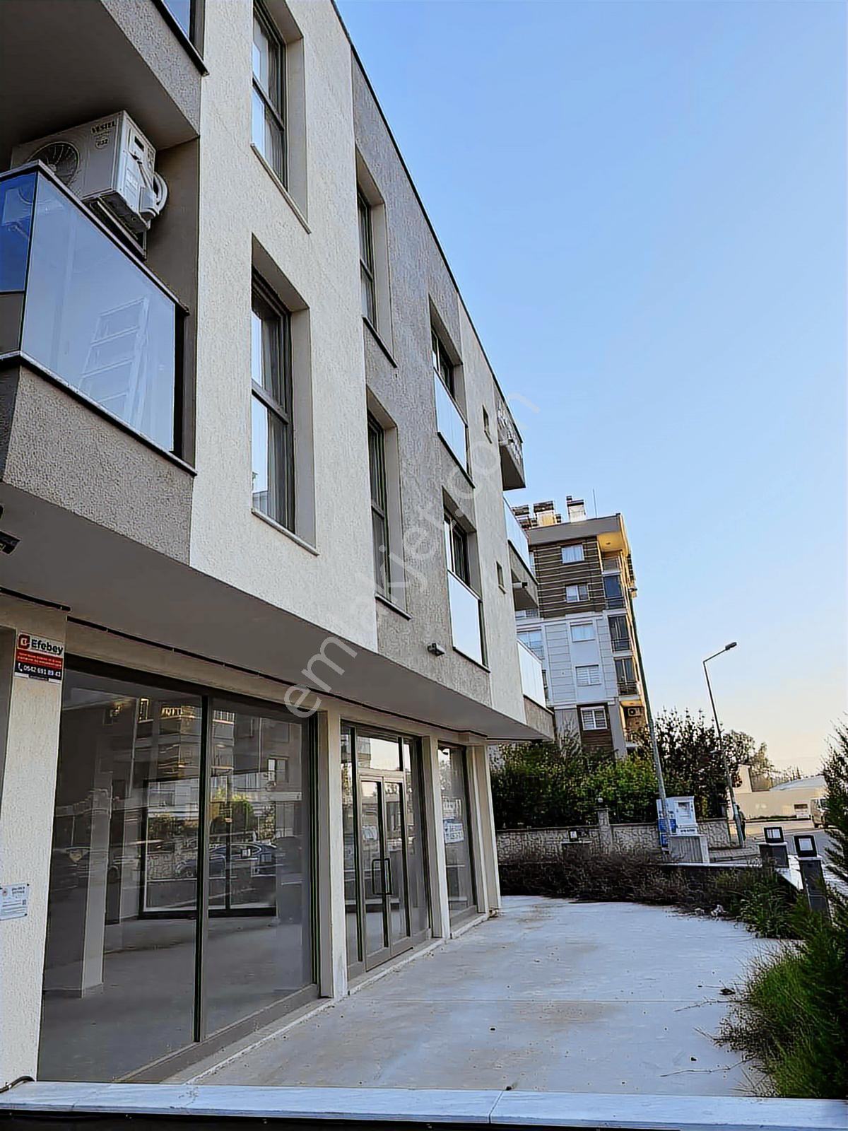 Adnan Menderes Rezidans Bölgesinde 760m2 Bahçeli Kiralık Dükkan - Görsel 14
