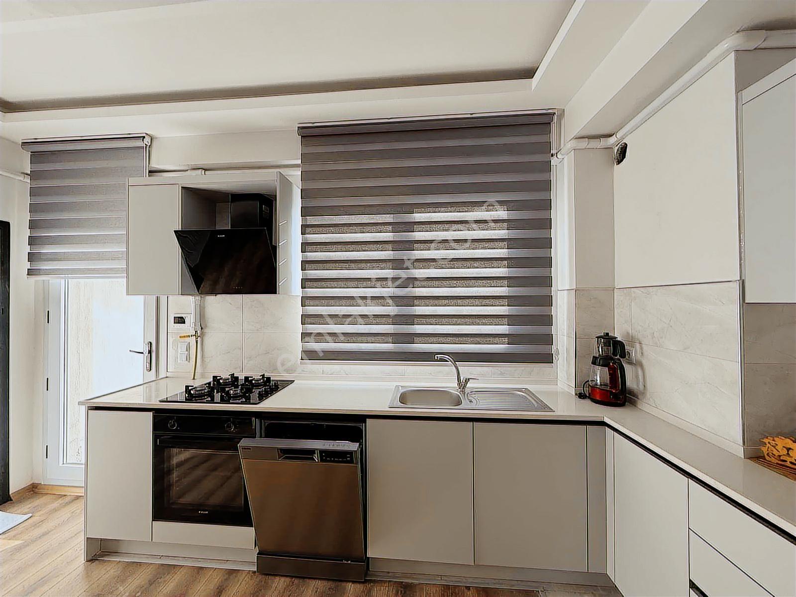 Aydın Zafer 50 M2 Teraslı Full Eşyalı Sıfır Kiralik 1+1 Daire