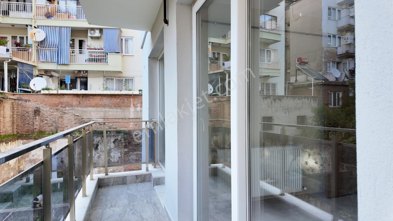 Aydın Efeler Kurtuluş Mahallesinde Kiralık 1+1 Daire! - Görsel 10