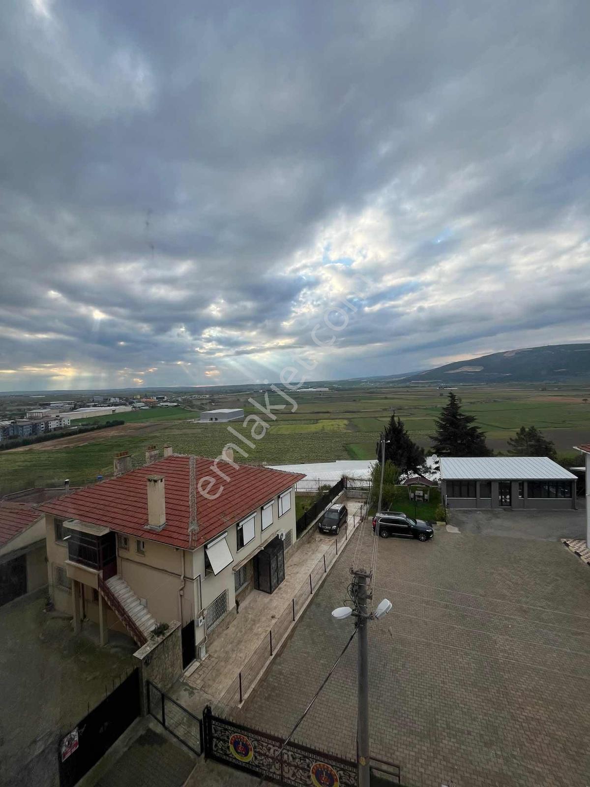 Satılık Doğalgazlı 2+1 Karacabeyin En Güzel Mevkisi - Görsel 19