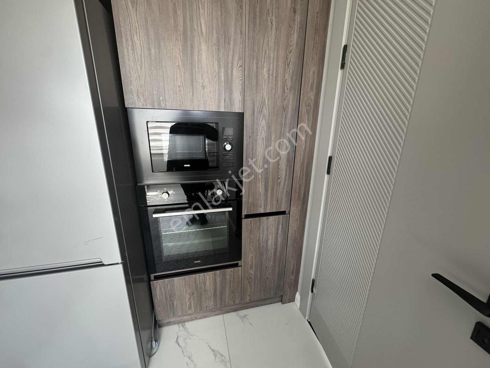 Sağlam Emlaktan Hastane Arkasında Kiralık Eşyalı Geniş 2+1daire - Görsel 12