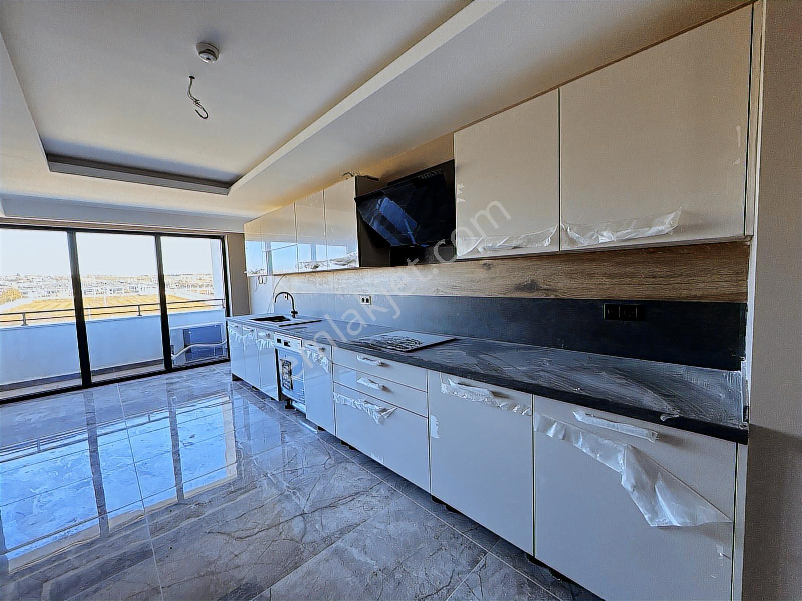 Tekirdağ Çorlu Önerler Semilyon Kule De Kiralık 3+1 Daire