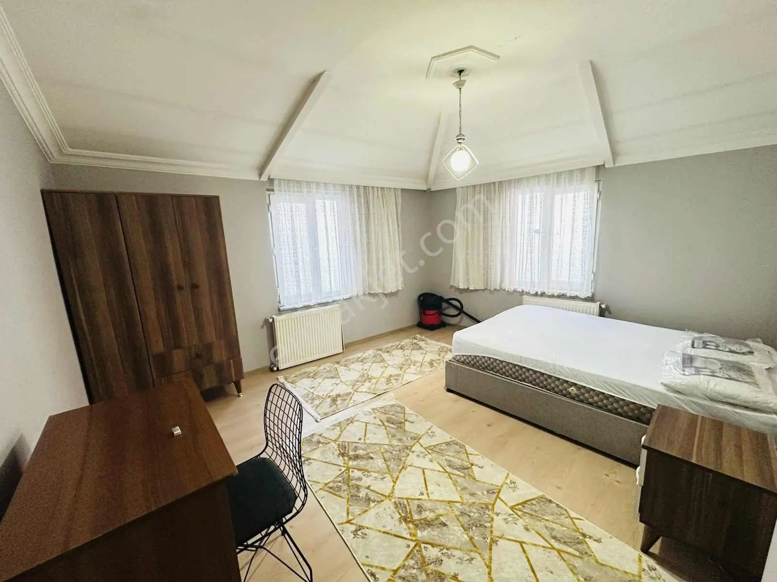 Novas'dan Eşyalı+cadde Üzeri Trump Towers 9dk Metrobüs 10dk - Görsel 4