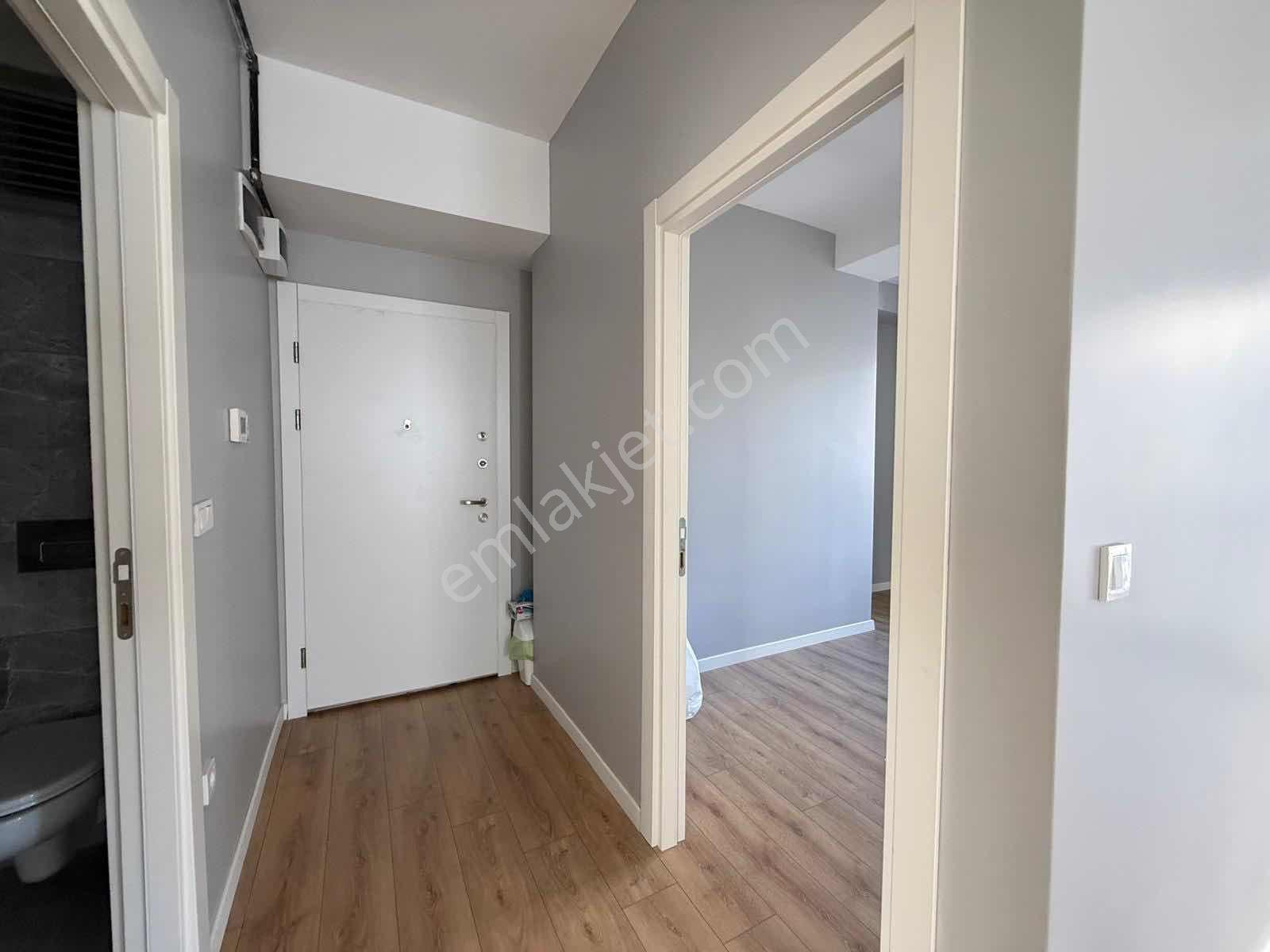 Suadiye Bağdat Caddesi Yakını Butik Binada Satılık 2+1 Boş Daire - Görsel 3