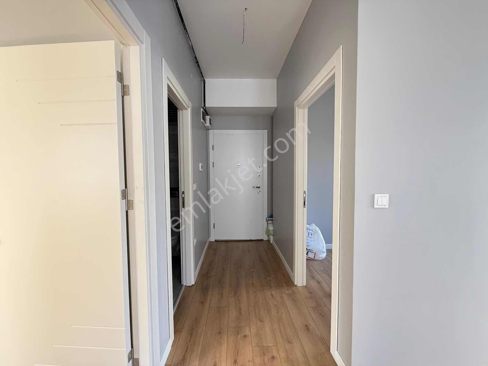 Suadiye Bağdat Caddesi Yakını Butik Binada Satılık 2+1 Boş Daire - Görsel 8