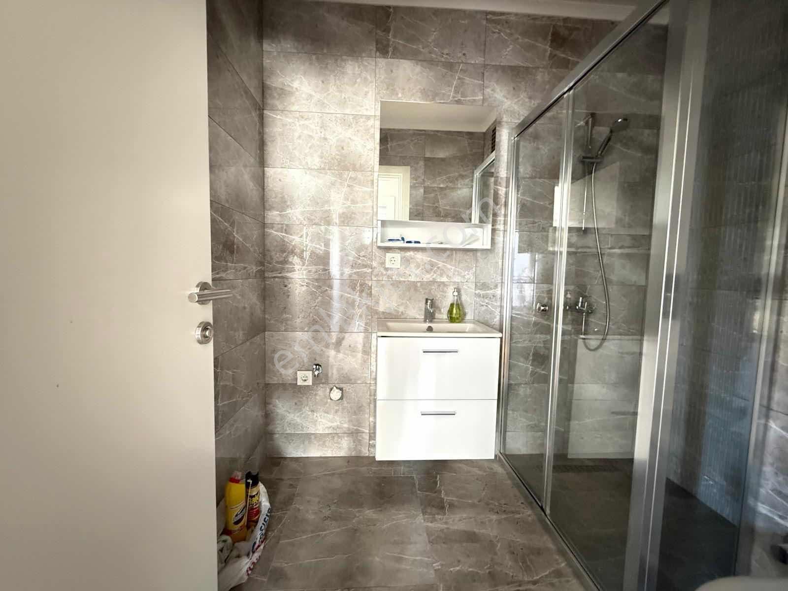 Suadiye Bağdat Caddesi Yakını Butik Binada Satılık 2+1 Boş Daire - Görsel 20