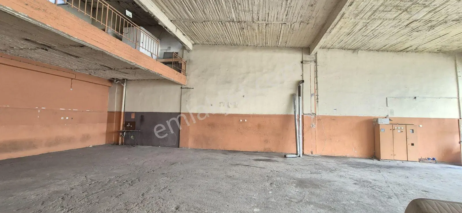 Anadolu Sanayi Kiralık 200 M2 Dükkan - Görsel 5