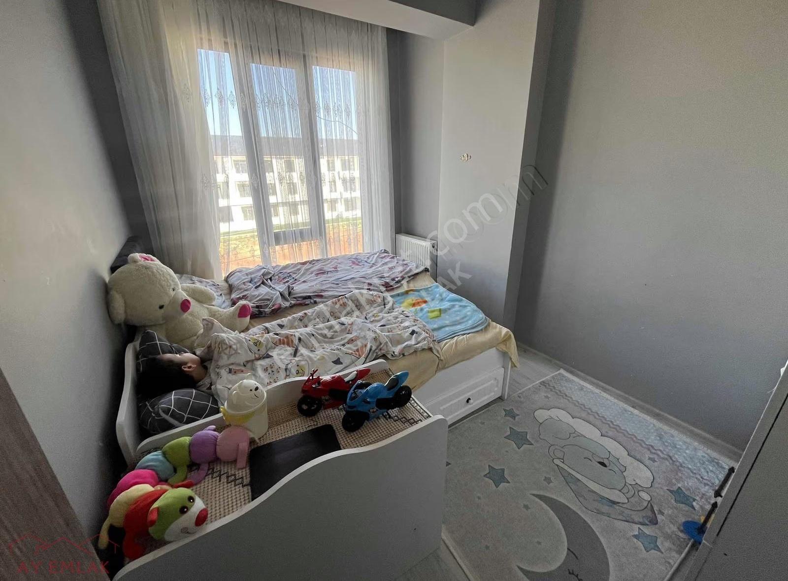 Kabakoz'da Satılık 3+1 Daire, 125m², 3. Kat, Ön Cephe - Görsel 5