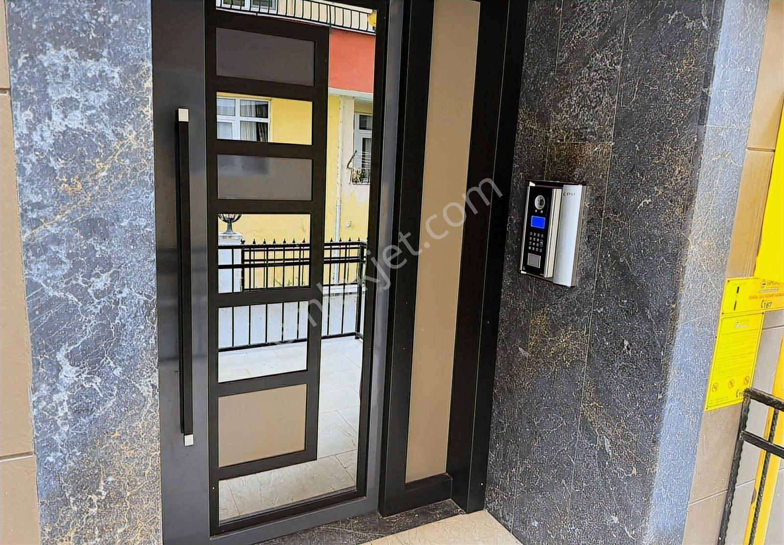 Sahile 50 Metre Mesafede Eşyalı Kiralık 1+1 Daire - Görsel 16