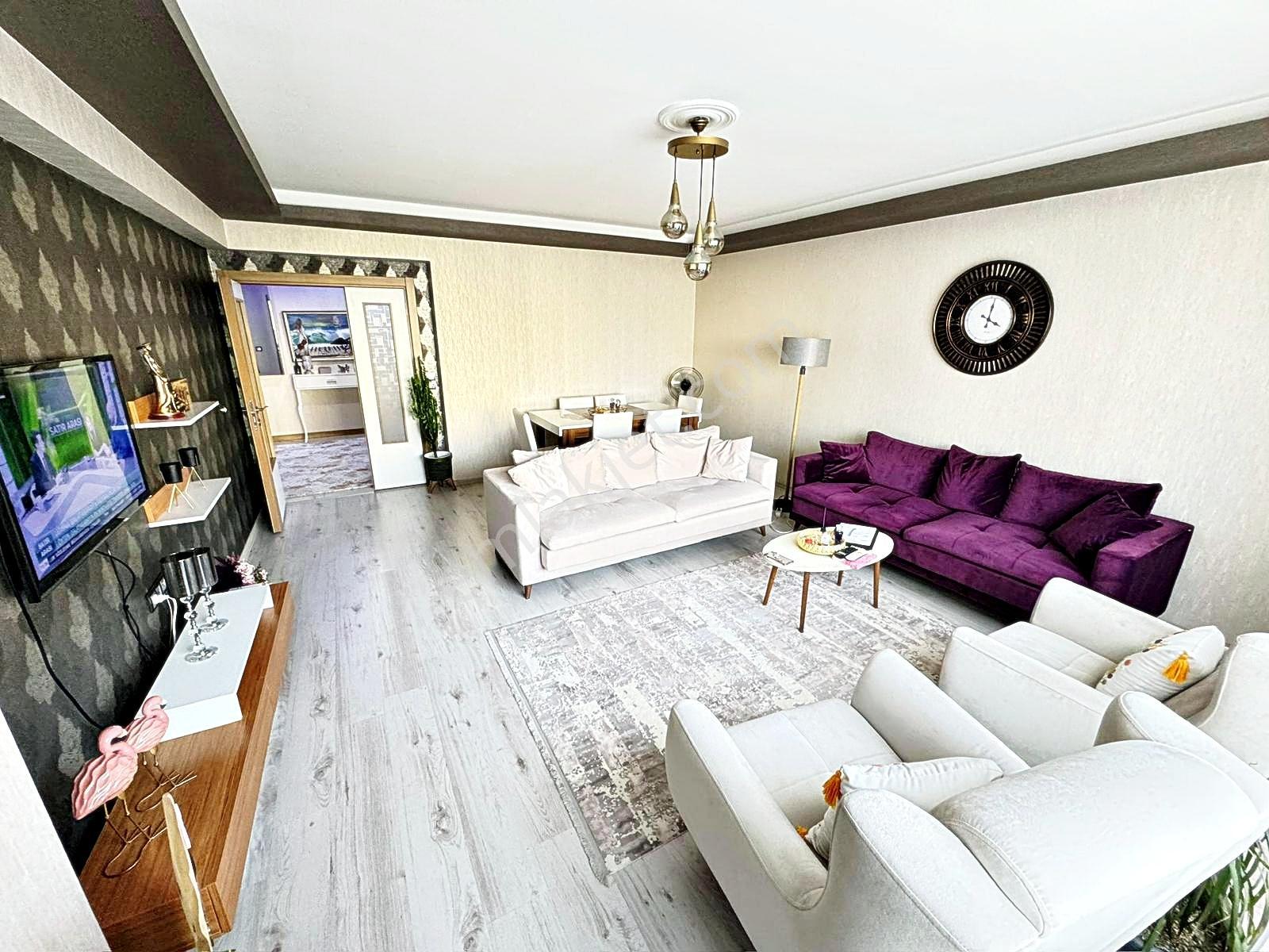 Ayyıldız Mh'de 4+1 Asansörlü Ara Kat Site İçi Geniş Yapılı Daire - Görsel 12