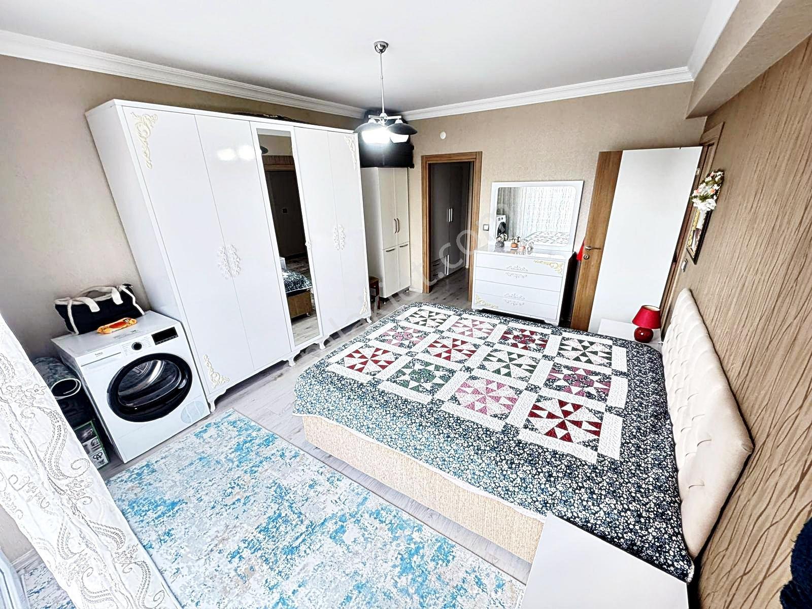 Ayyıldız Mh'de 4+1 Asansörlü Ara Kat Site İçi Geniş Yapılı Daire - Görsel 18