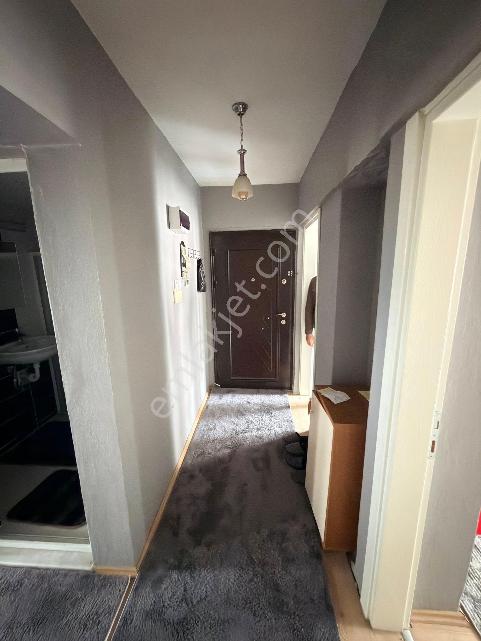 Şehir Merkezinin Göbeğinde – Cadde Üstü Full Eşyalı Fırsat Daire! - Görsel 10