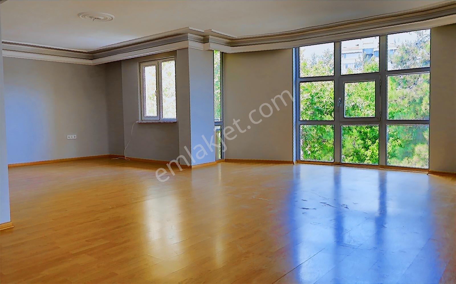 Konak Mahallesinde Harika Bir Konumda Geniş 4+1 Kiralık - Görsel 9