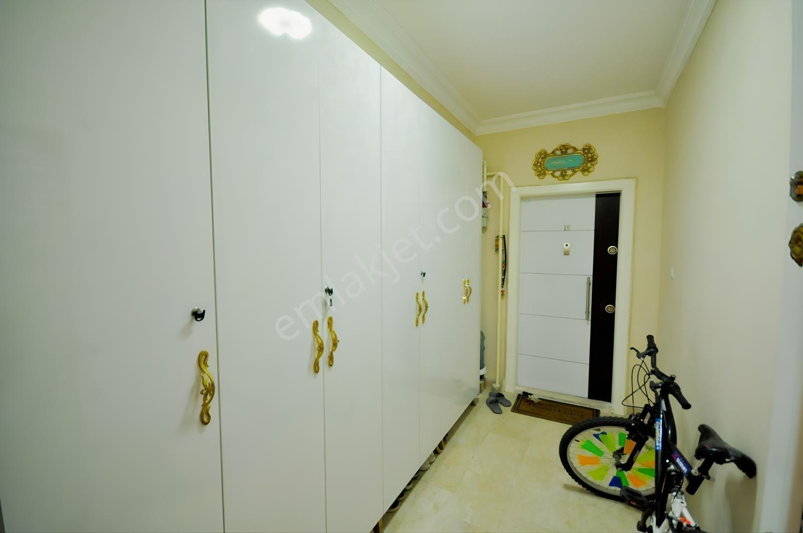 Coldwell Banker'dan Alibabada Kulanışlı Bakımlı Geniş 4+2 - Görsel 19
