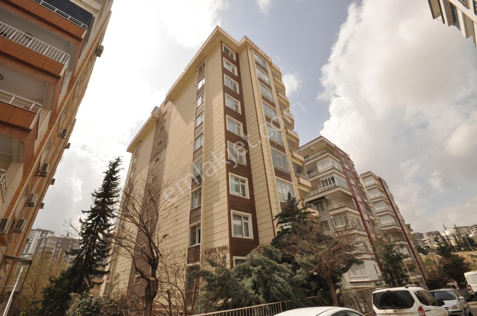 Coldwell Banker'dan Alibabada Kulanışlı Bakımlı Geniş 4+2 - Görsel 5